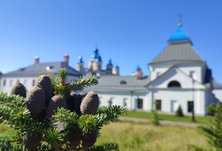 Автобусная экскурсия «Остров Коневец», 14+